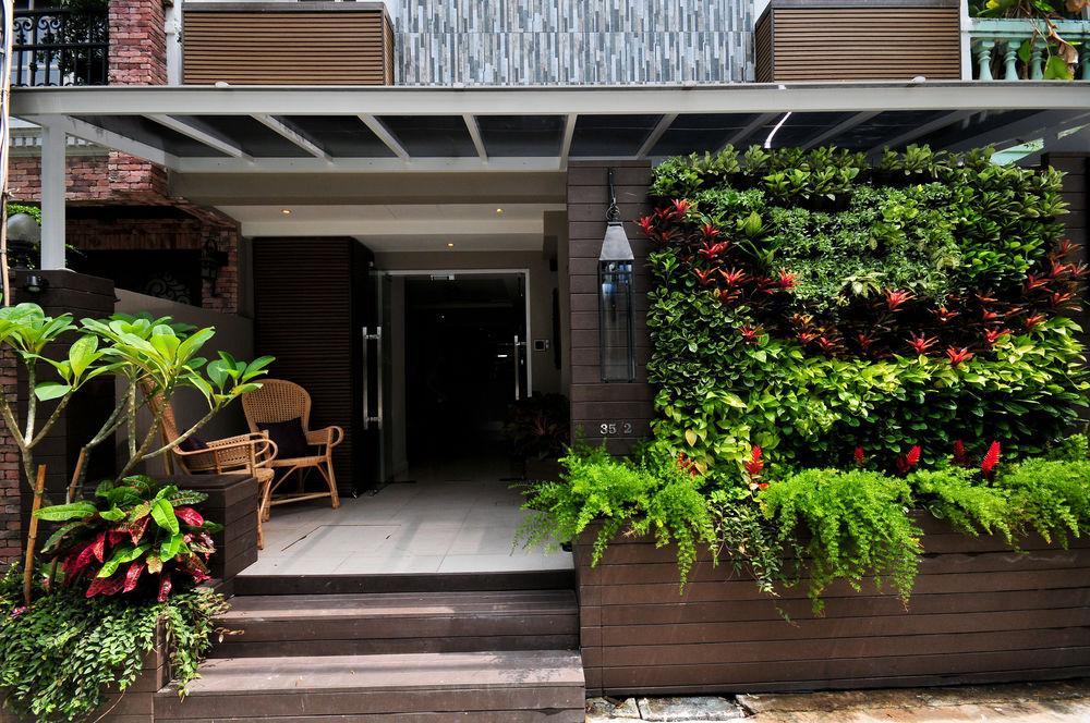 Check In Saladaeng (Adults Only) Hotell Bangkok Exteriör bild