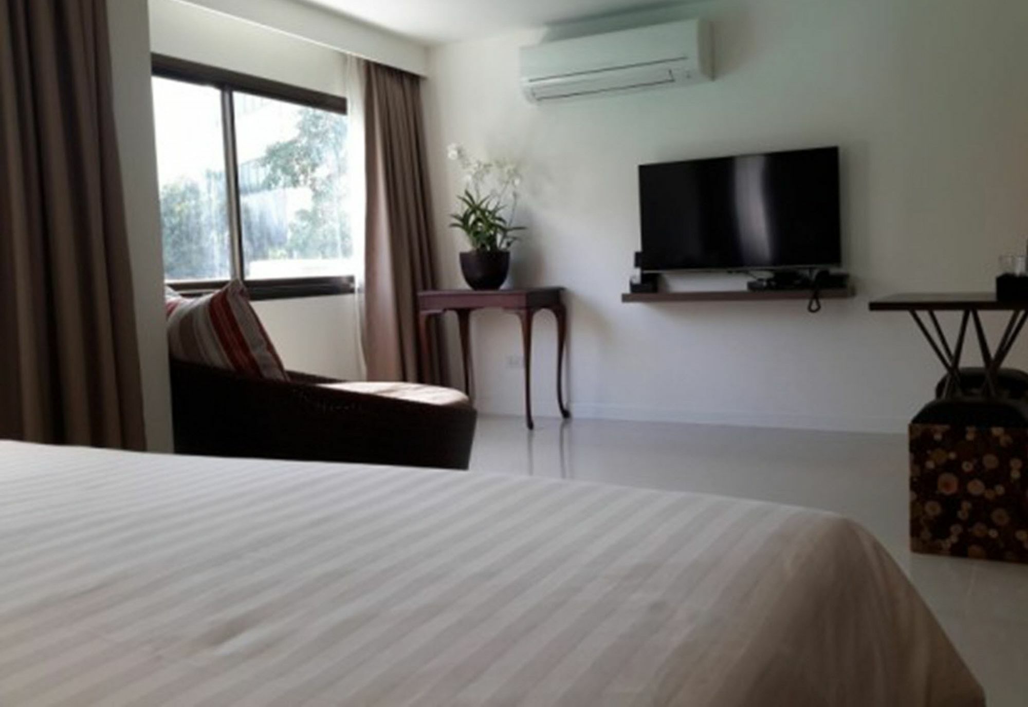 Check In Saladaeng (Adults Only) Hotell Bangkok Exteriör bild